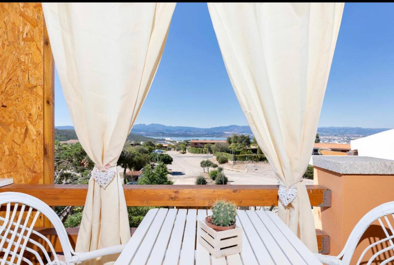 Casa Sharon Appartamento Vista Mare Ad Olbia Exteriér fotografie